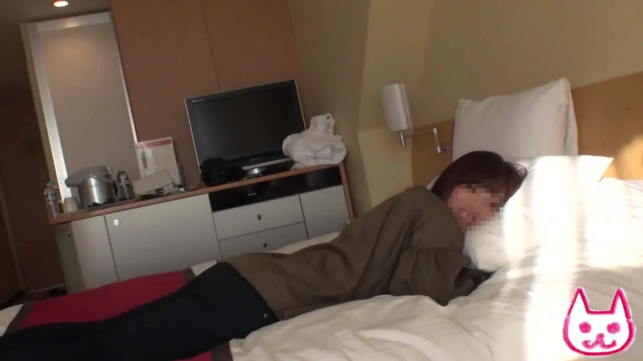 【無】ともえちゃん20歳 序章編☆アイドル級に可愛いむちむちボディのビッチ*❤おまんこプレスに夢中 - FC2 Video - 179953