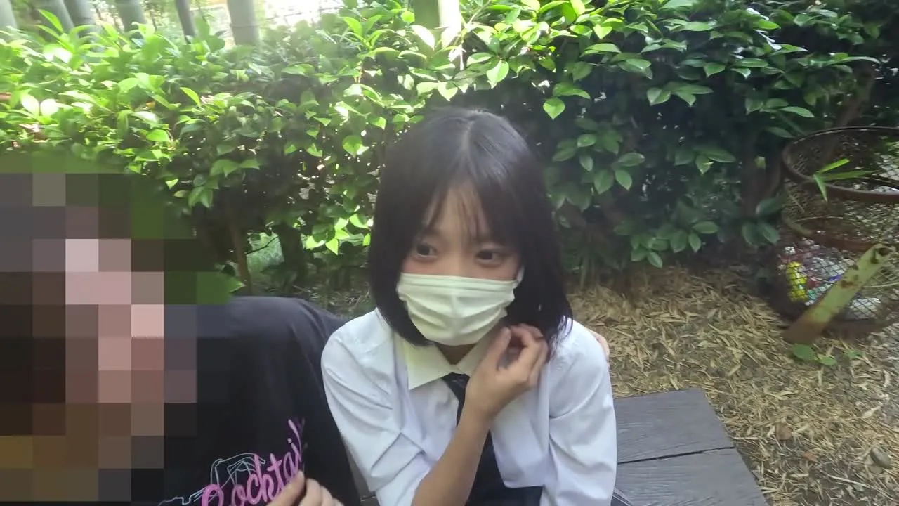 初撮影・顔出し!!明日まで限定1980pt!!オレに好意を寄せる清純可憐な女◯◯生をキモオタ中年オヤ - FC2 Video - 180805