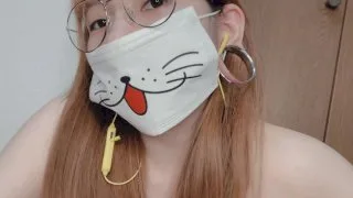 清楚系のかわいいガバマンがピンポン玉を使った疑似出産プレイのオナニー - FC2 Video - 181185