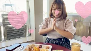 だらしなくたるんだ豊満Hカップボディの若奥様　はみ出る剛毛をあらわにし不倫S◯Xに溺れる - FC2 Video - 181679