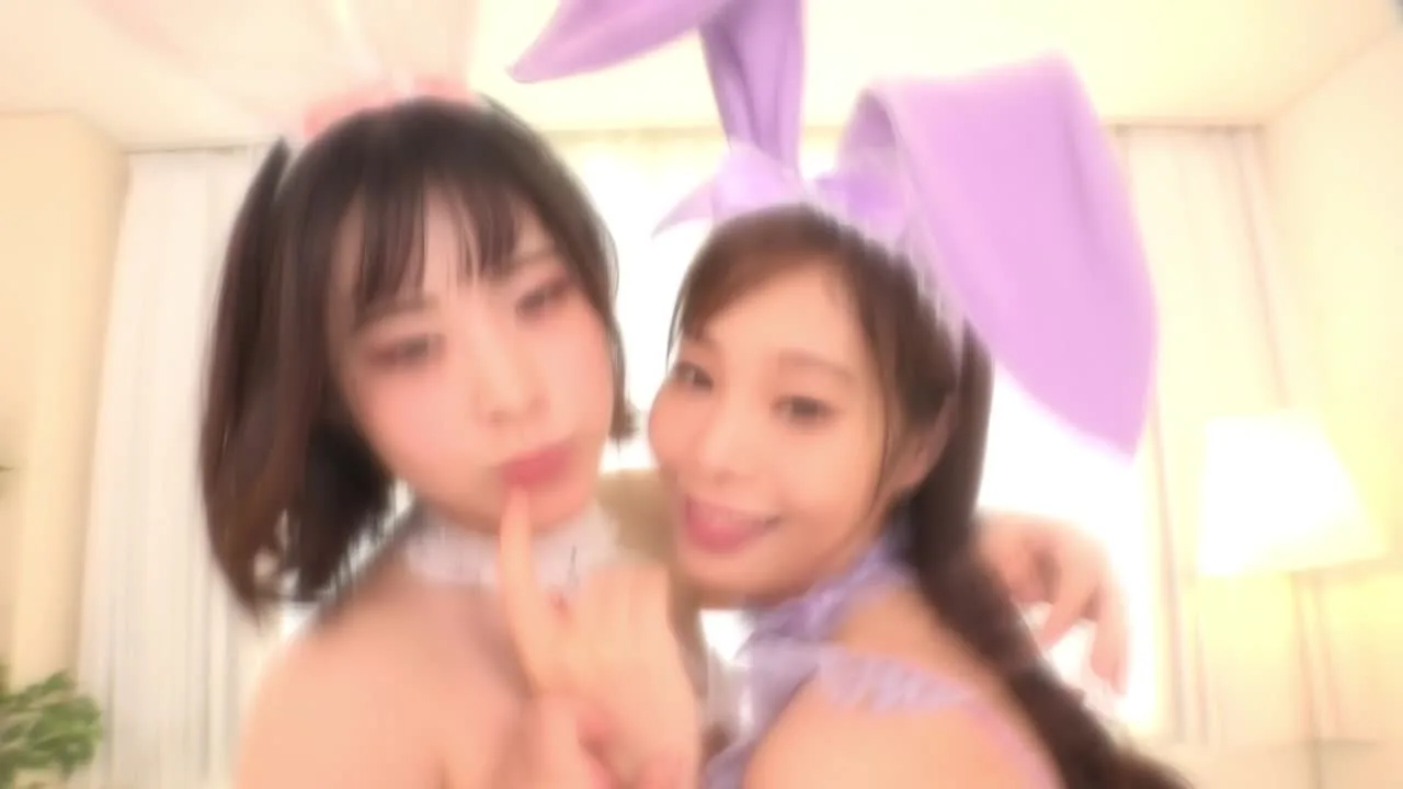 エロチックなコスプレ姿でバイブオナニーしちゃいます！ - FC2 Video - 188420