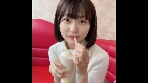 1０ 代で天使級の笑顔を持つ女の子をお金と権力を使い騙し中出し顔射2連発エッチまで。 - FC2 Video - 189406