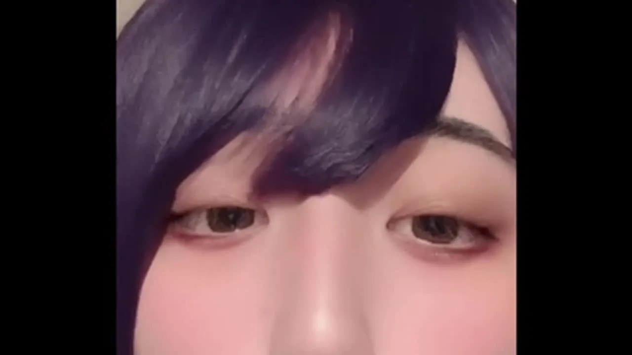 【鼻フック/アへ顔フェラ】コンカフェ勤務の今時ムスメを呼び出しカメラの前で鼻フックにアへ顔で綺麗な顔を完全崩壊！お金と引き換えにとんでもなく下品な顔で中年男のチンポを悦 - FC2 Video - 193503