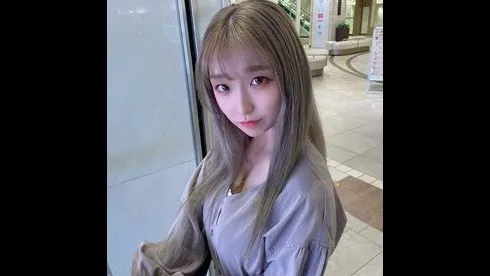 天真爛漫で色白美巨乳スレンダーのかなちゃんが大勢の男達に満足するまで中 出しされ続ける動画 - FC2 Video - 193903