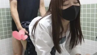 【半額セール！11/11まで】夏盛り女子○生【46】清楚系女子○生がオッパイ＆マンコ御開帳～バックで突かれて喘ぐ声がエロ過ぎｗ - FC2 Video - 194269