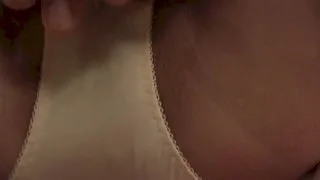 【**】色白で全身ムチムチの清純美女♥ 意外と毛の濃いおまんこがえちえち - FC2 Video - 194807