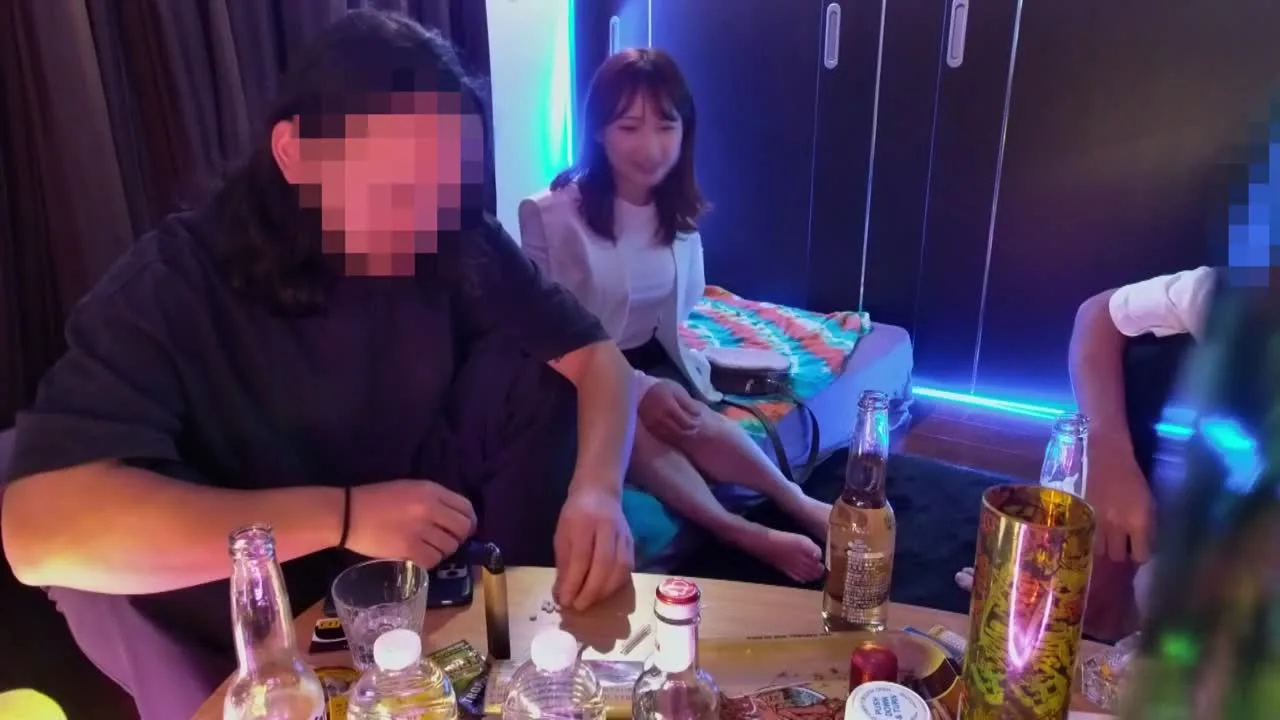 めちゃ可愛い港区系ツンデレ女が再登場→先輩とxxxガンギマリ乱交パーティー - FC2 Video - 195053