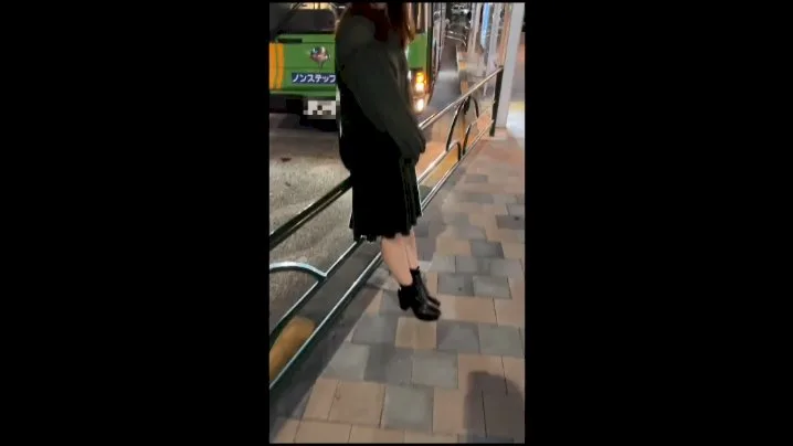 彼氏へのうっぷんをぶつけた後はゆっくり休みたい。むっちりFカップ女子に中出し！ - FC2 Video - 195549