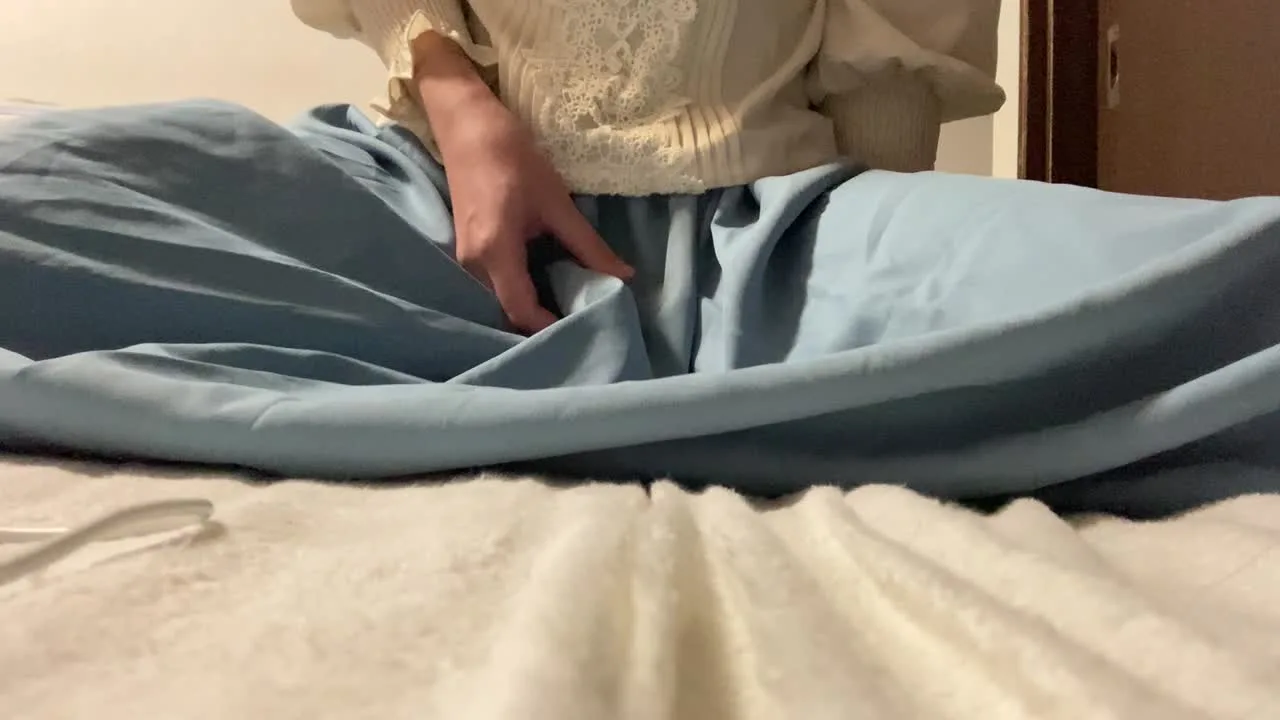 電動アネロス入れながら女装オナニー - FC2 Video - 197478