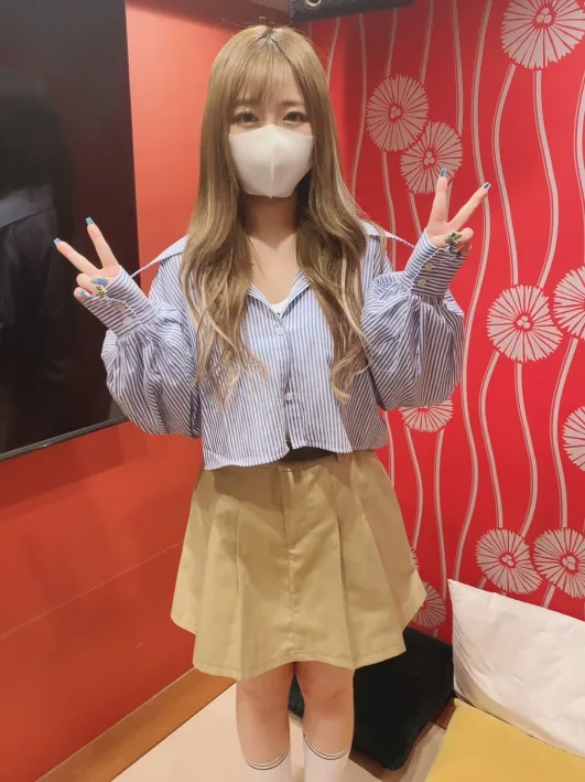 【神乳!神膣を持つ女!】 ユル女は脱いだらドエロい身体でした! 舐め好き責め好き美女の膣パン本搾り!【りか(23)】 - FC2 Video - 198518