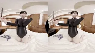 【180VR】VRで目の前に「感じる」美ボディ　セルフヌード風景に透明人間になって覗き見 - FC2 Video - 200358