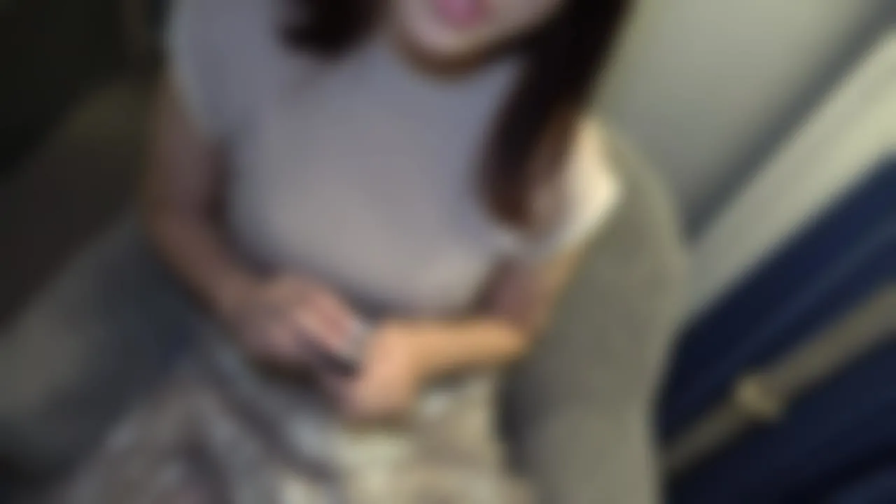 【無】清楚でおっとりした後輩女.子。デートついでに遠隔バイブ公衆の面前でマン汁垂らしててイキまくり！お嬢様のくせに剛毛なので罰として大量中出し！ - FC2 Video - 200782