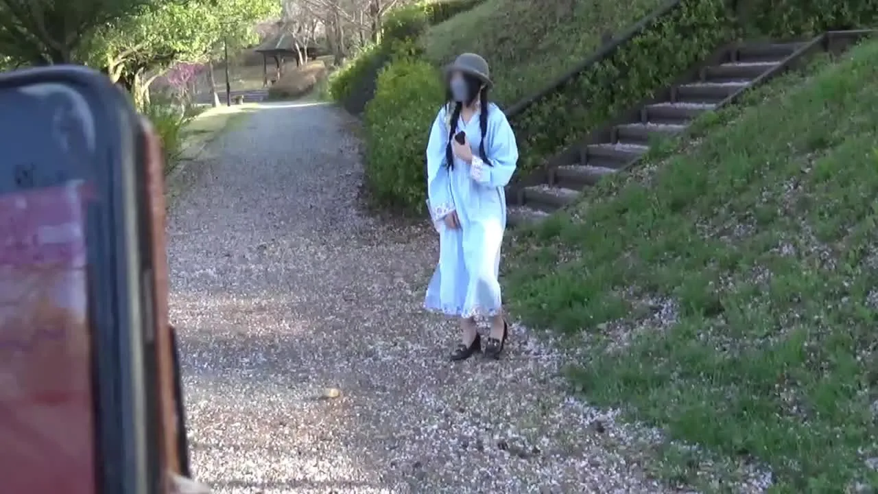 【調教15】初めてとびっこ入れてお散歩♡興奮したご主人様が即尺ご希望で。。。最後は髪にかけられちゃいました♡ 前編 - FC2 Video - 202760