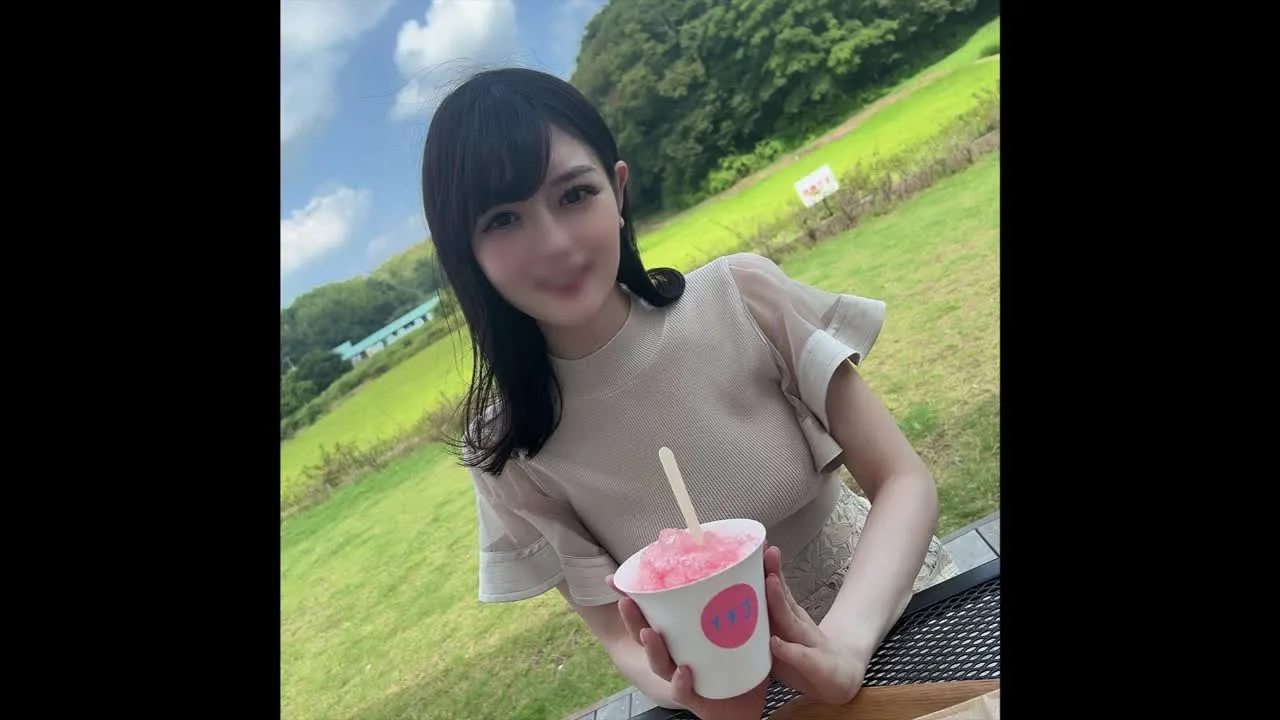 美しい黒髪セミロングの高貴な香りがする美人ピアノ講師 - FC2 Video - 204348