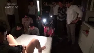 【男達のセックスペット】大勢の男性にまわされたＯＬさん【秘密の体験】 - FC2 Video - 205182