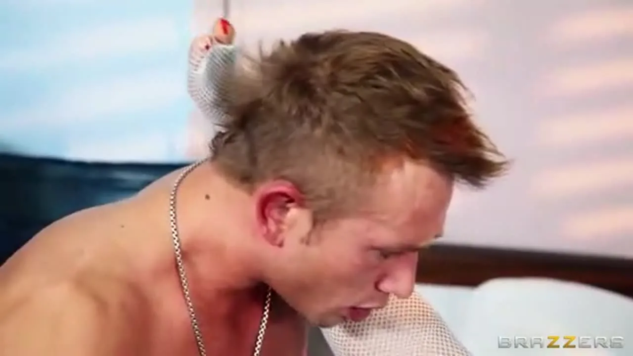 マリちゃん白衣の天使に　緩和ケア病棟でクランケの病状回復願って生肛門プレイでクランケを射精で楽にする - FC2 Video - 206257