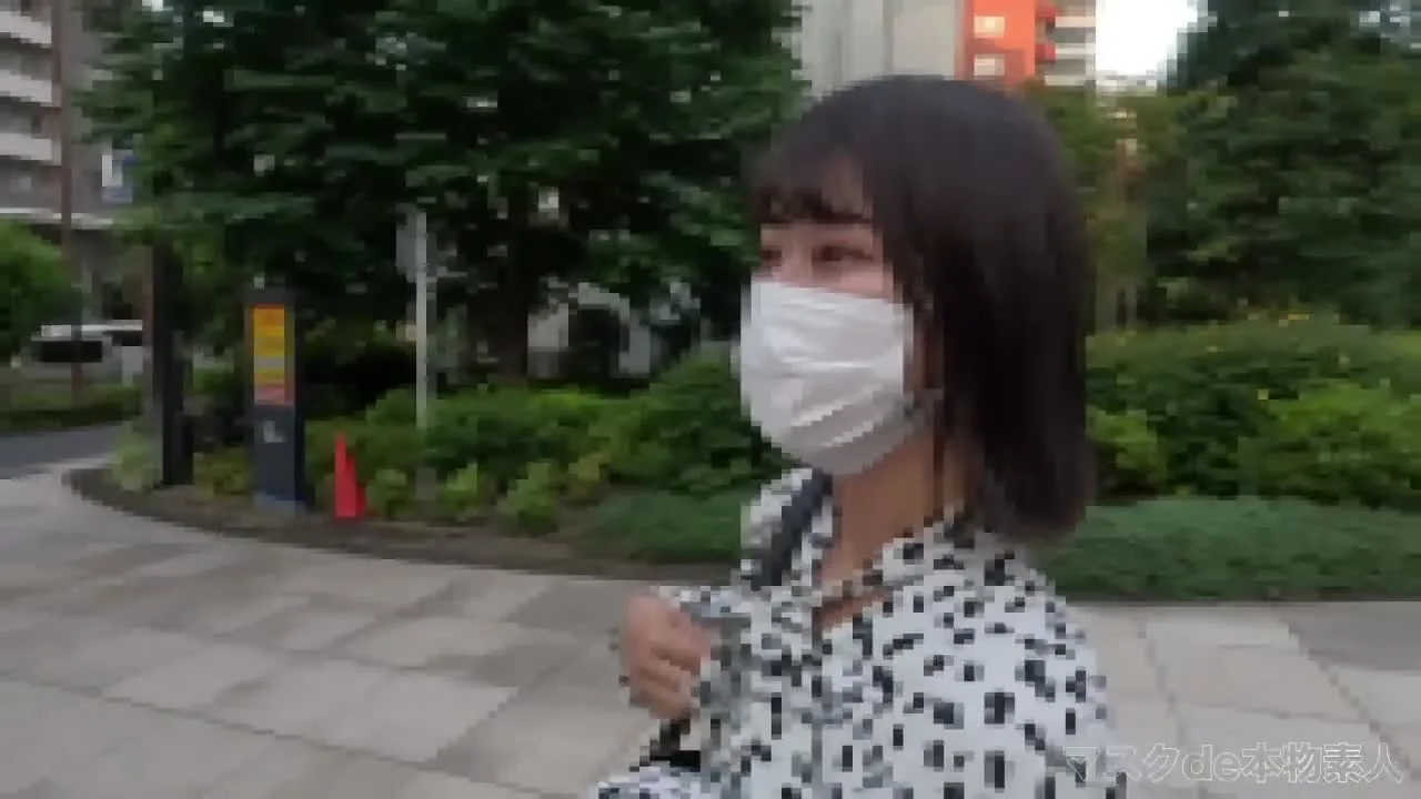 19才、超スレンダー、美容専門学生に、完全固定開脚で、生中出しSEX！！首絞め、ビンタ、完全固定で - FC2 Video - 206663