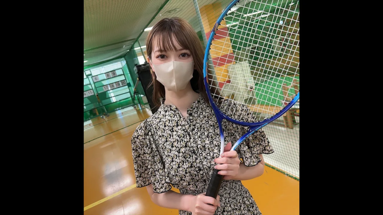 歯科医院受付の抜群のプロポーションときめ細かい美肌を兼ね揃えた癒しのスレンダー美女。 - FC2 Video - 209000