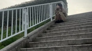 【素人寝取られ人妻みゆ　パンティ丸見え露出お散歩】不倫　淫乱　NTR スマホ撮影　剛毛　素人動画　無修正　露出　お散歩　コンビニ - FC2 Video - 210228