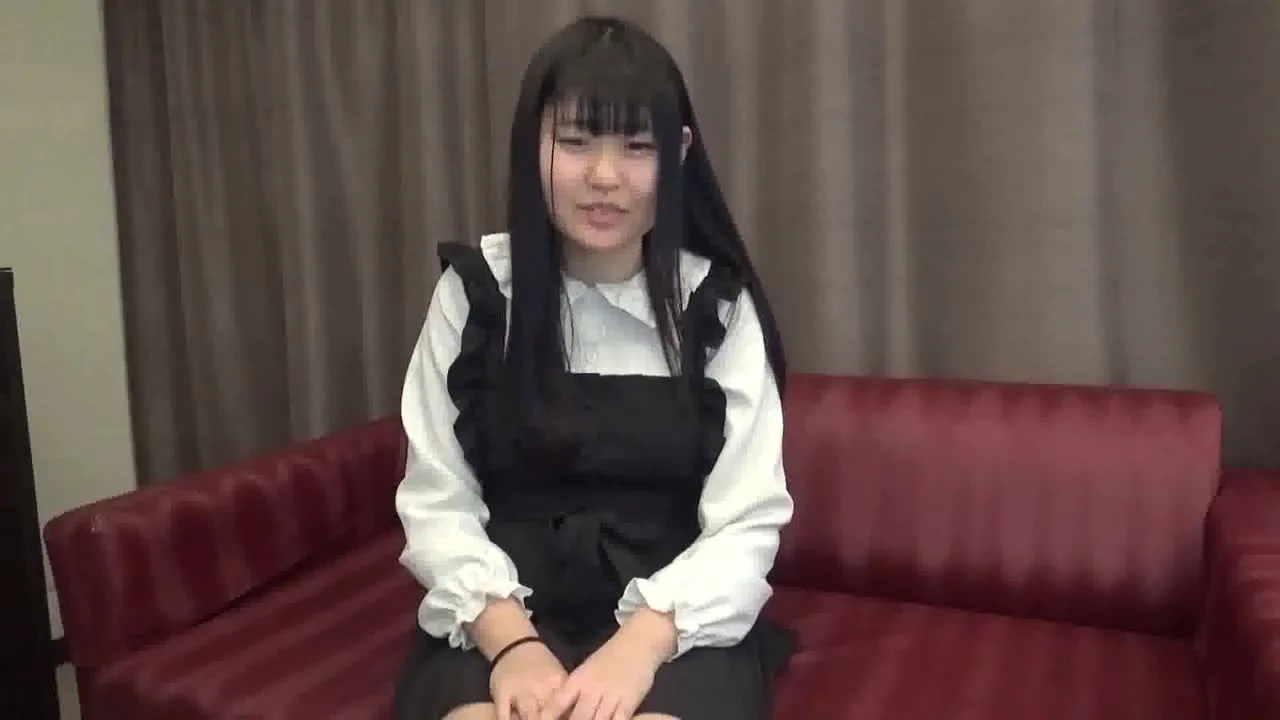 【無修正】つぐみ19歳　清純派ド素人のあどけない田舎*に大量中出し - FC2 Video - 210288