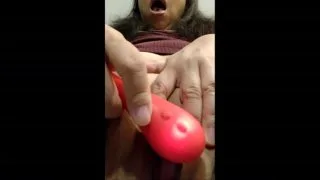 デカクリ吸われてブルブル熟女♡ - FC2 Video - 210743