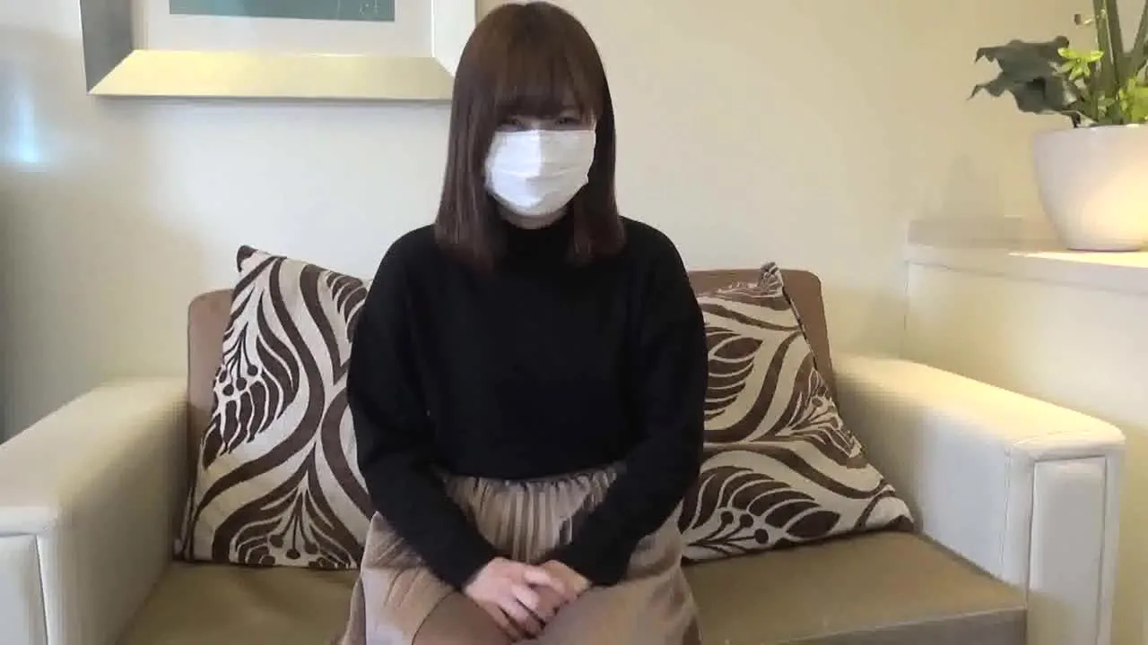 【無修正】さや18歳　初撮り素人の彼氏持ち美**JDに大量発射 - FC2 Video - 212072