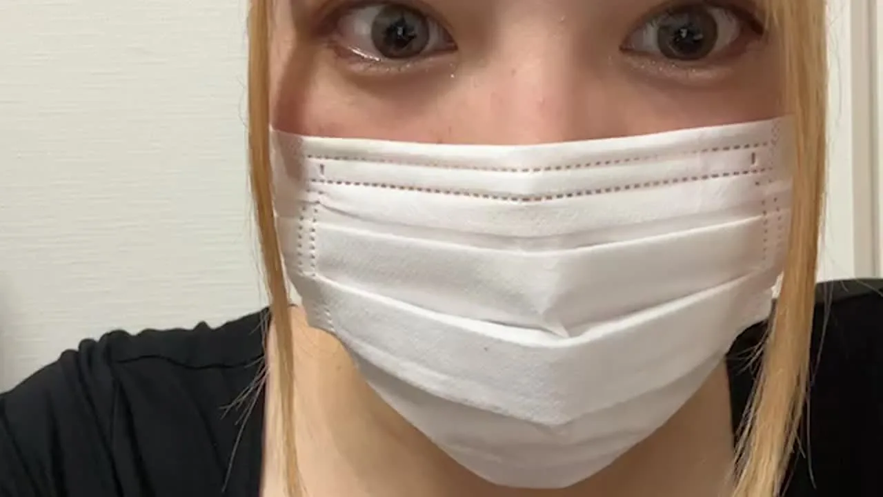 めい♡初配信!沢山見てください - FC2 Video - 213556