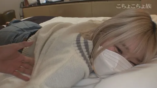 こちょこちょ族　グラドル級の同人モデルは金髪超敏感*～セカンド～　すず　21歳　私服編　その2 - FC2 Video - 215827