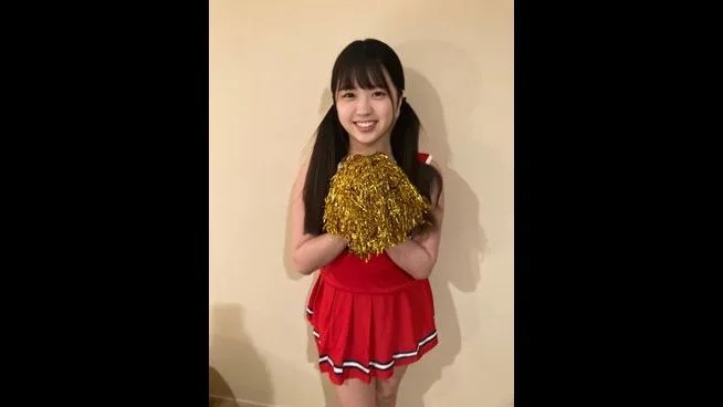 飛び出る笑顔、飛び出す精子！チアリーダーなつきちゃん♡ - FC2 Video - 215909