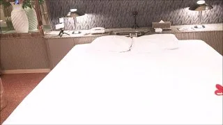 実録女性性感マッサージ　天真爛漫JD　「おちんちんが生えてイッチャウの！！」 - FC2 Video - 215937