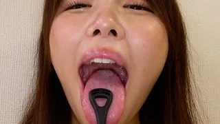 【舌フェチ唾フェチ】七碧のあのエロ長い舌・唾・口の臭い堪能コース2 - FC2 Video - 217663