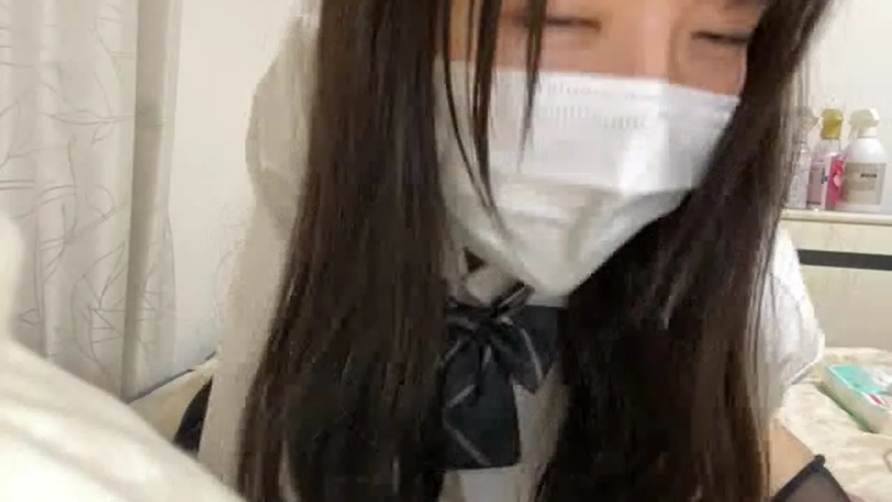 【メロちゃんご帰還】濡れたパンツ被りたい? - FC2 Video - 218233