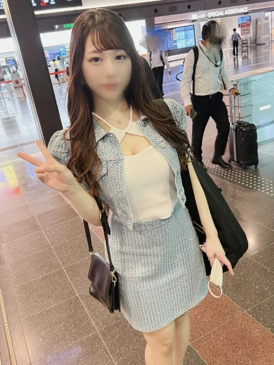 えりか(22)北海道のヤリマンJDを東京の生チ●ポでイかせまくる！マン汁ダラダラの膣内に精液を注がせてもらいました。 - FC2 Video - 220047