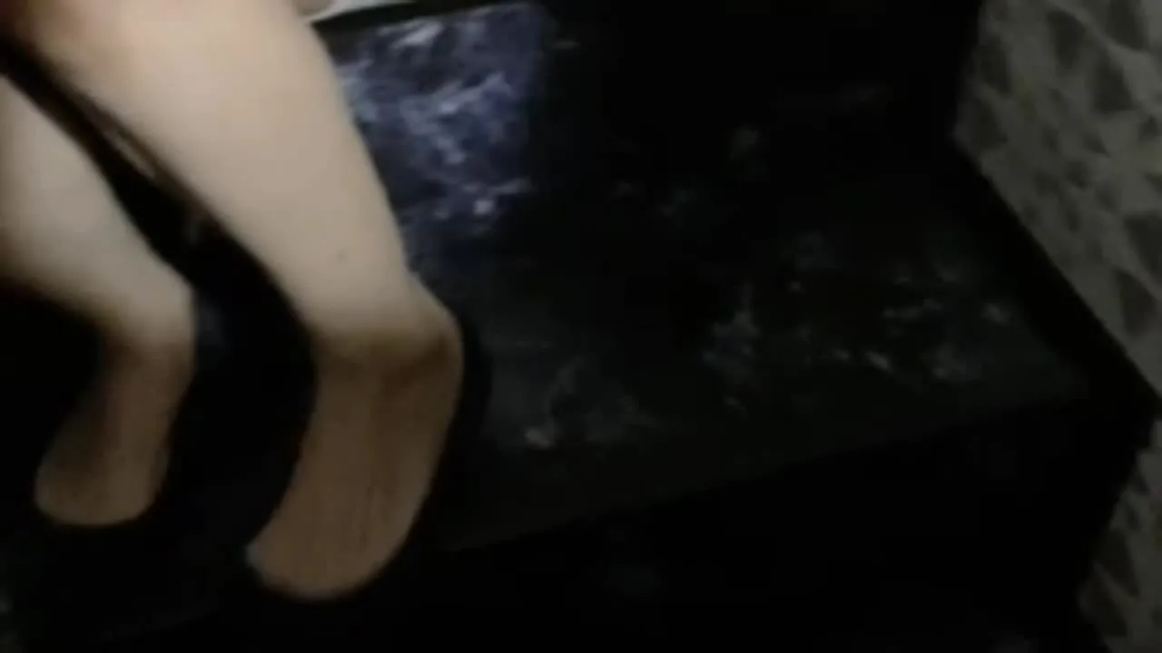 桜子　通路の情事.mp4 - FC2 Video - 220876