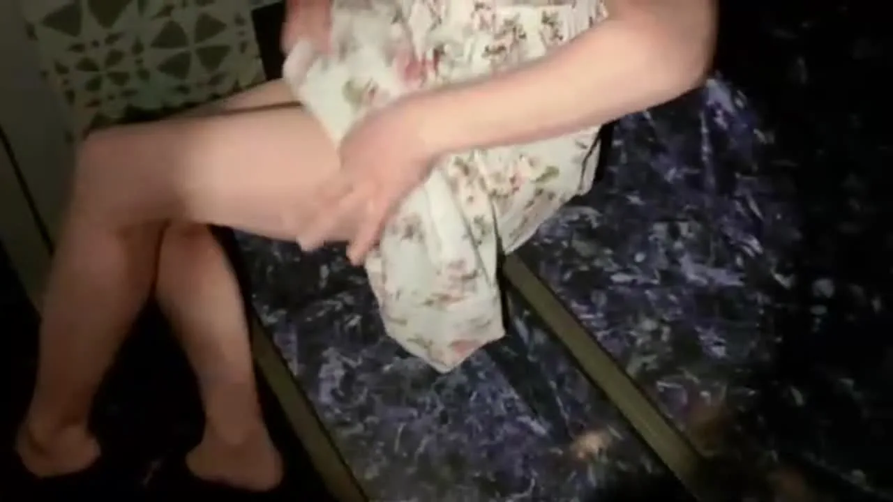 東城　通路の情事.mp4 - FC2 Video - 220898