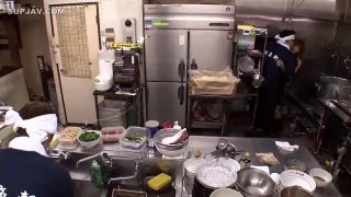 資金繰りに困ってAVデビュー。【無】 - FC2 Video - 221388