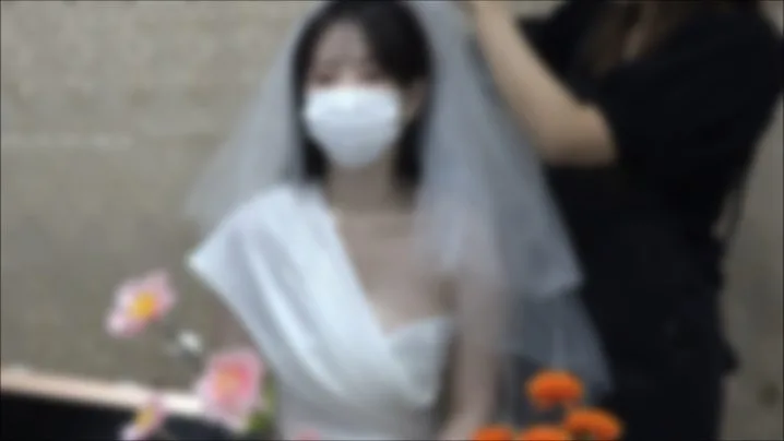 ちっぱい＆巨乳新婦のお色直し＆受付お姉さんのブラチラ・パンチラ！ - FC2 Video - 223653