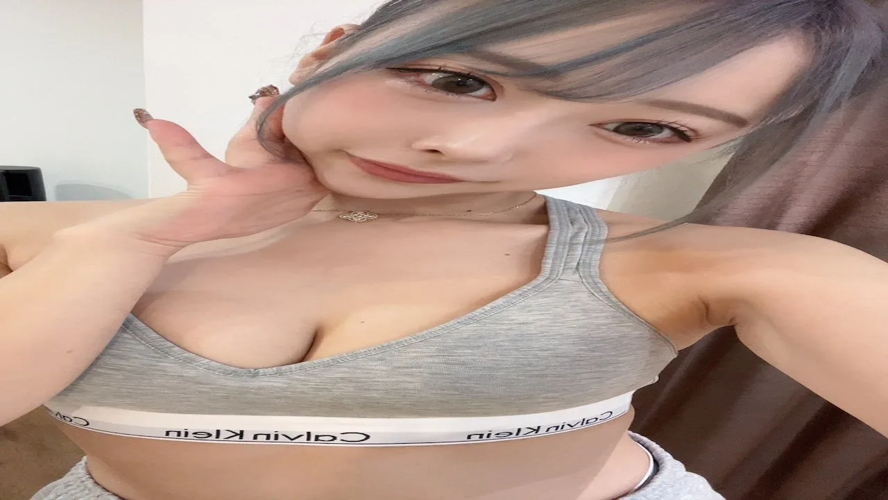 １５万フォロワーの大人気インフルエンサーの極上フェラ抜き。このカリ攻めは過去一番！スケスケハイレグ - FC2 Video - 224673