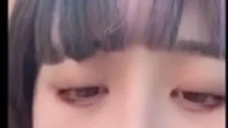 【野外露出/野外フェラ】大きな目で汚れを知らない容姿端麗な今時ムスメを買い慣れない野外露出に野外フェラで中年男の欲望を叶えてくれました。 - FC2 Video - 225268