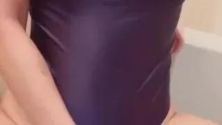 【個人撮影】水着女子のエッチなオナニー - FC2 Video - 226000