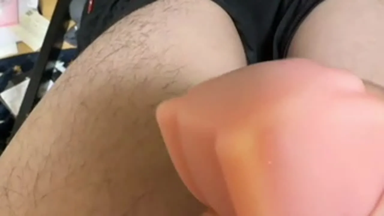 男性でっす！オナホール初めてかった！！ - FC2 Video - 226506