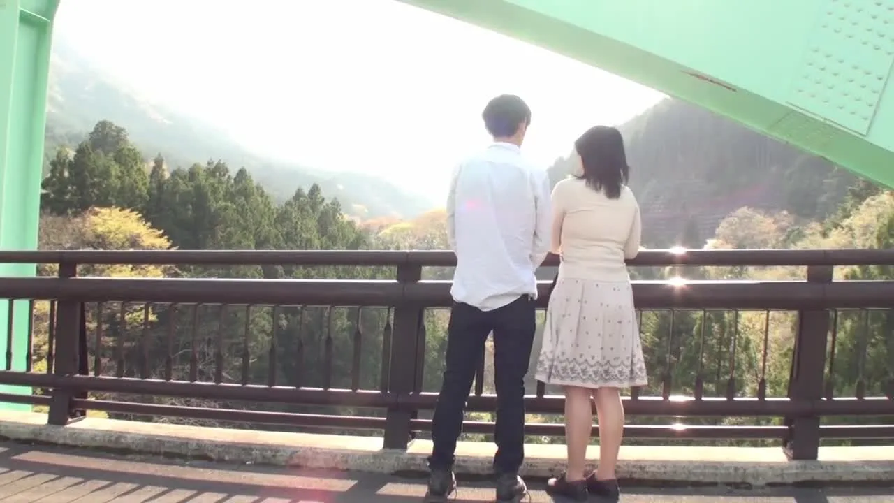 《人妻》男の欲情を掻き立てるリアクションが素晴らしすぎる50歳熟女◆禁欲生活でたまった欲望を… - FC2 Video - 226956