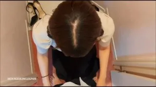 激カワ大学生が玄関で包茎を即フェラ！ - FC2 Video - 227335