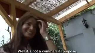 有閑マダムやイケイケレディースをナンパ　皆さんお金に釣られて抵抗なく生尺からゴム無し性交にも応じる - FC2 Video - 228710