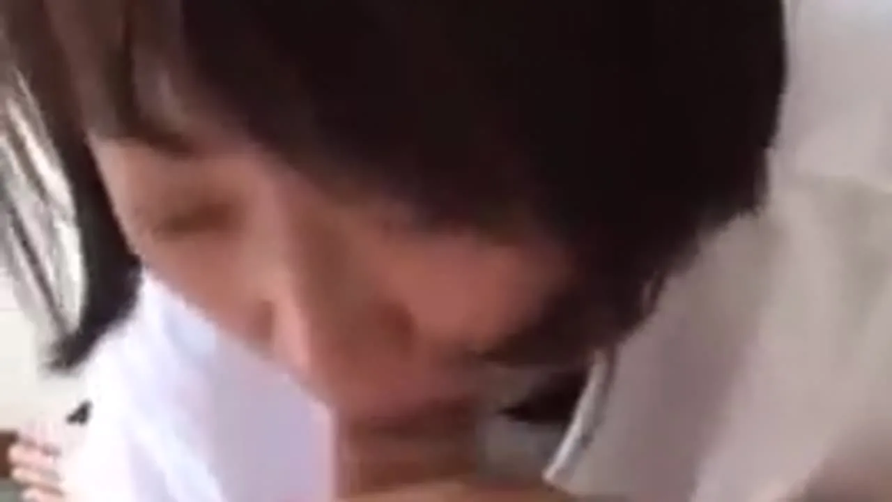 主人が女房の自然体のいいとこどりスマホピンポイント簡易記録撮りする　ベストショート動画 - FC2 Video - 230014