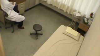 【制服】身体を蹂躙！医師がエロマ師に変貌する！ - FC2 Video - 233567