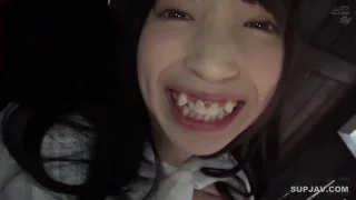 駅弁SEXが大好き。パイパンの女の子。 - FC2 Video - 235379