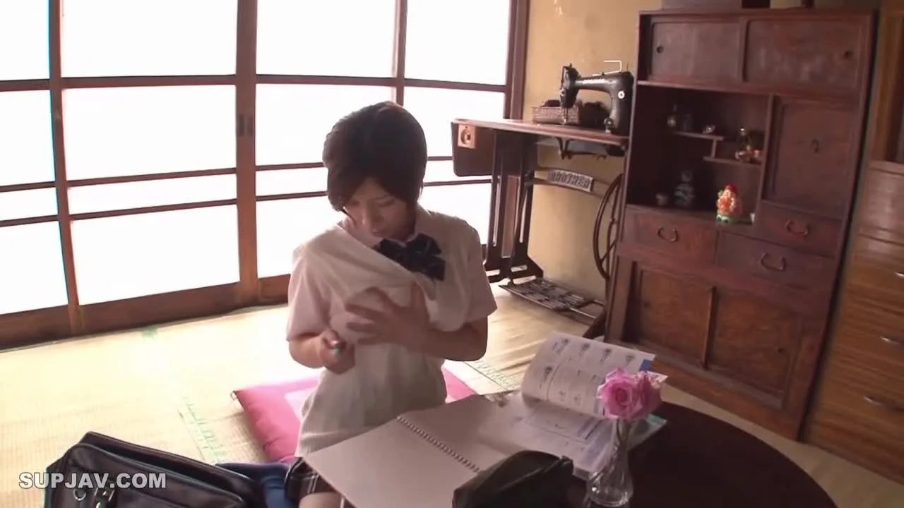 ×された小っちゃな姉*。 - FC2 Video - 235901