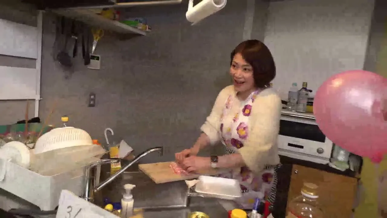 コラボスペシャル　 IORI'zキッチン&ササごはん番外編〜三代目・葵マリー誕生会〜今夜は９０分スペシャル！ - FC2 Video - 236483