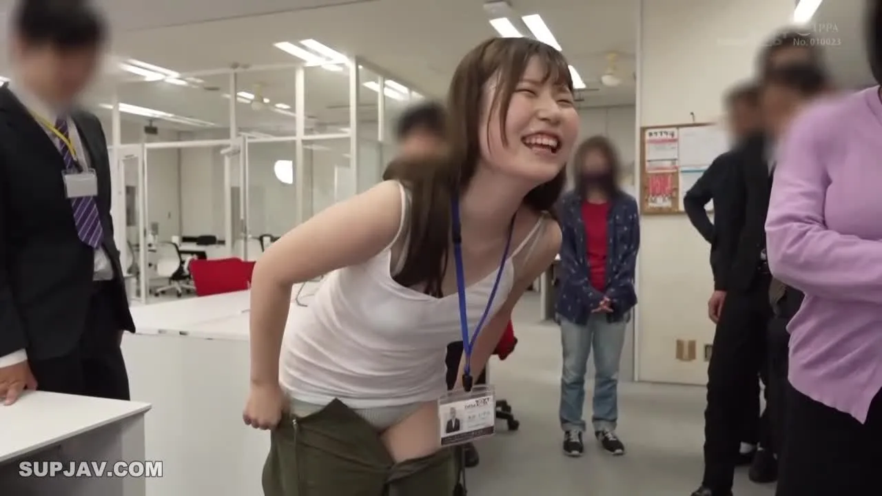 全裸業務で羞恥心を克服。 - FC2 Video - 237837